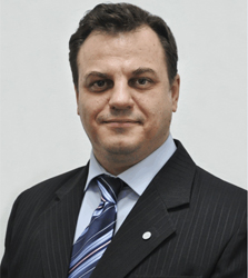 Raport anual 2013